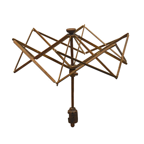 Umbrella swift. Device with rotating arms.